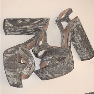 Grey crushed velvet platform heels. NWOT